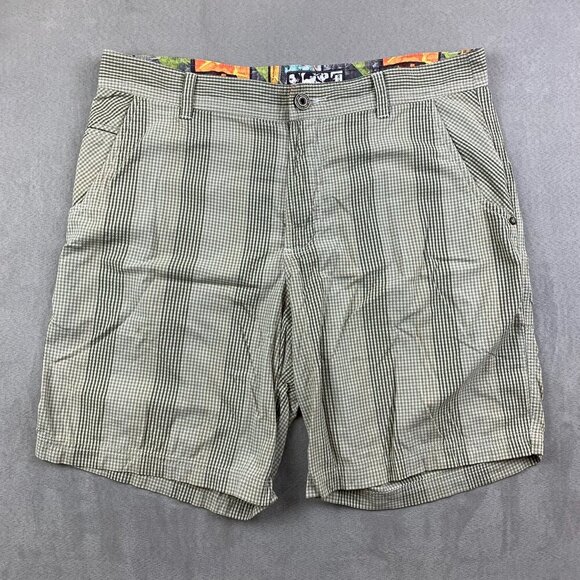 Lululemon Mens Shorts 36 Beige White Plaid Chino Nylon Spandex Stretch 9" Inseam - Picture 1 of 7